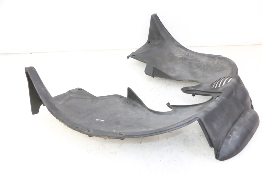 photo de PASSAGE ROUE AVANT PIAGGIO MP3 500 (2011 - 2015)