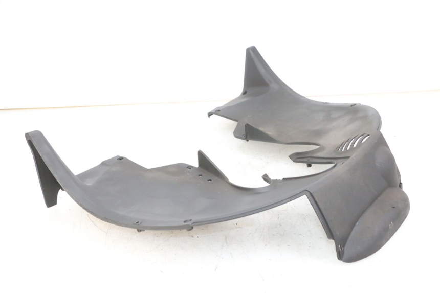 photo de PASSAGE ROUE AVANT PIAGGIO MP3 125 (2006 - 2014)