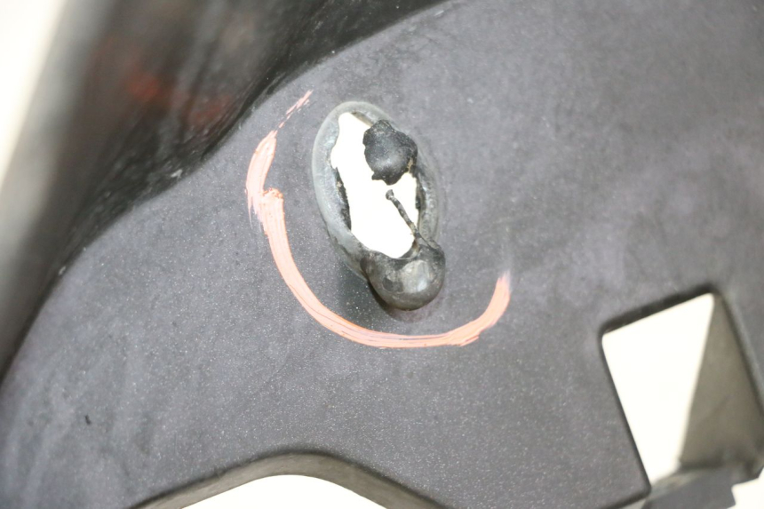 photo de PASSAGE ROUE AVANT PIAGGIO NEW TYPHOON 50 (2010 - 2017)