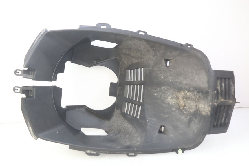 photo de PASSAGE ROUE AVANT PEUGEOT CITYSTAR 125 (2011 - 2017)