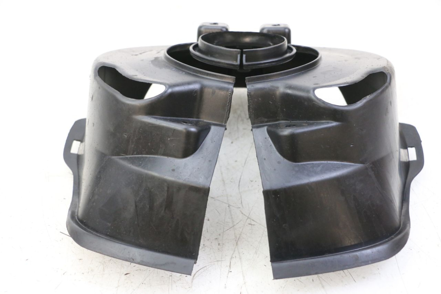 photo de PASSAGE ROUE AVANT PEUGEOT TREKKER TKR 50 (2005 - 2014)