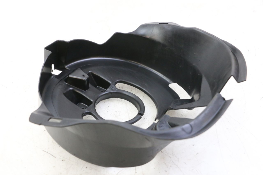 photo de PASSAGE ROUE AVANT PEUGEOT TREKKER TKR 50 (2005 - 2014)
