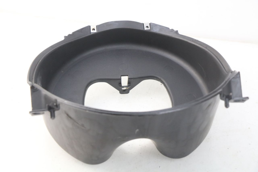 photo de PASSAGE ROUE AVANT PIAGGIO FLY 2T 50 (2004 - 2017)