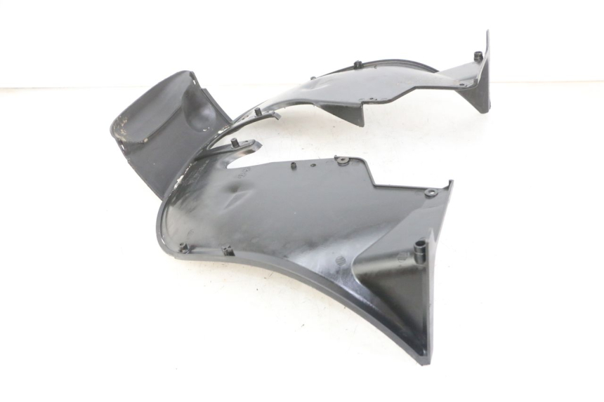 photo de PASSAGE ROUE AVANT PIAGGIO MP3 LT 400 (2007 - 2012)
