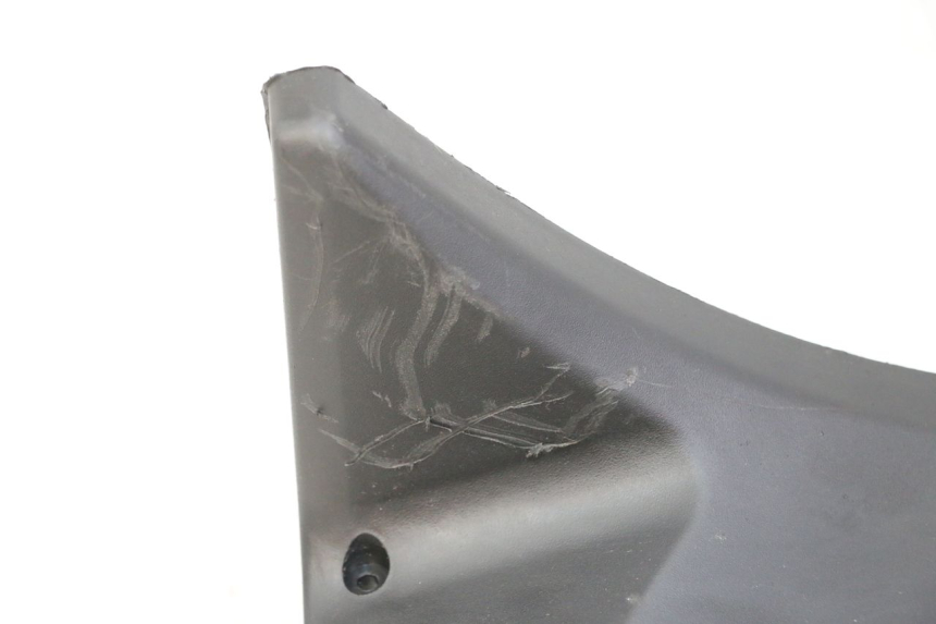 photo de PASSAGE ROUE AVANT PIAGGIO MP3 LT 400 (2007 - 2012)