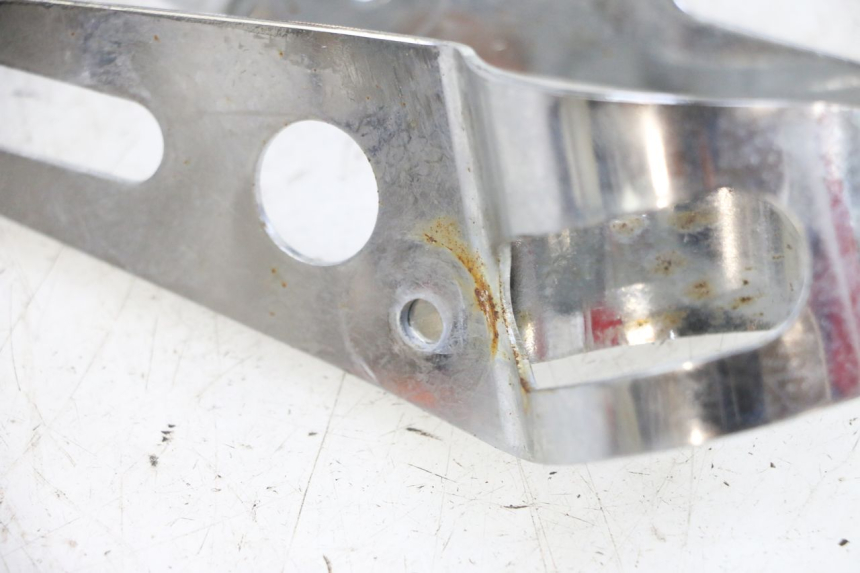 photo de PATTE PHARE SUZUKI GSF N BANDIT 600 (1996 - 1999) - État de surface