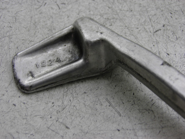 photo de PEDALE DE FREIN KAWASAKI ZZR 600 (1995 - 2004)