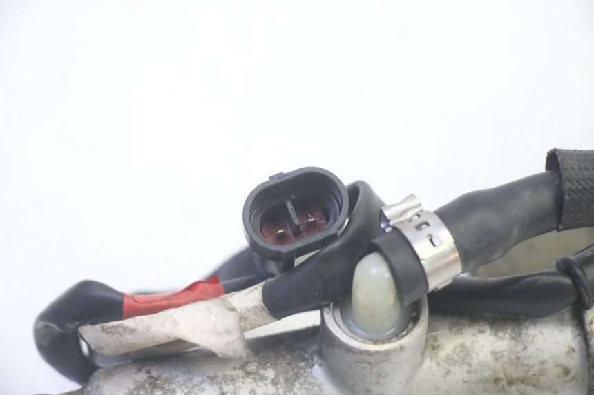 photo de PEDALE DE FREIN PIAGGIO MP3 RL 250 (2007 - 2010) - Zoom état d’usage