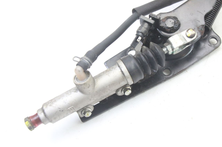 photo de PEDALE DE FREIN PIAGGIO MP3 LT 400 (2007 - 2012)