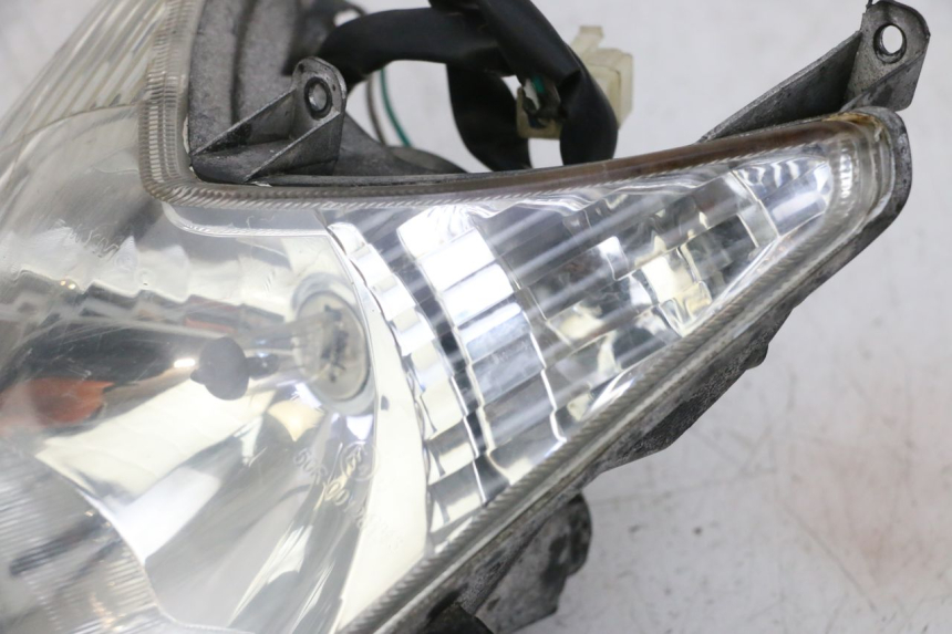 photo de PHARE AVANT KYMCO AGILITY CITY 4T 50 (2008 - 2016) - Pièce contrôlée