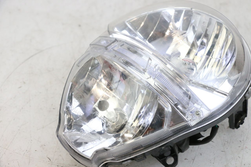 photo de PHARE AVANT MAG POWER BOMBERS 4T 50 (2016 - 2026) - Zoom état d’usage