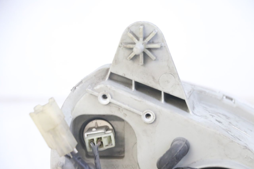 photo de PHARE AVANT SUZUKI BURGMAN 125 (2007 - 2014)