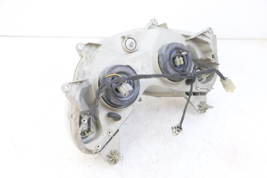 photo de PHARE AVANT SUZUKI BURGMAN 125 (2007 - 2014)