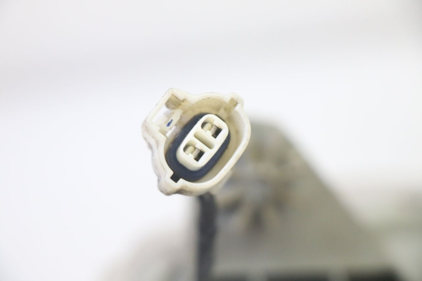 photo de PHARE AVANT SUZUKI BURGMAN 125 (2007 - 2014)