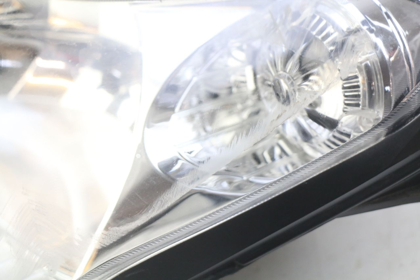 photo de PHARE AVANT YAMAHA CYGNUS X INJECTION 125 (2007 - 2013)