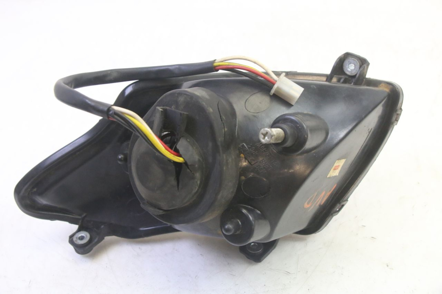 photo de PHARE AVANT DROIT ADIVA AD3 300 (2014 - 2020)