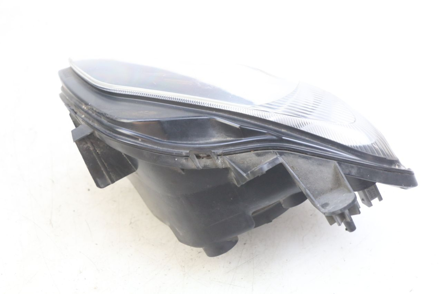 photo de PHARE AVANT DROIT SUZUKI BURGMAN 650 (2002 - 2004)