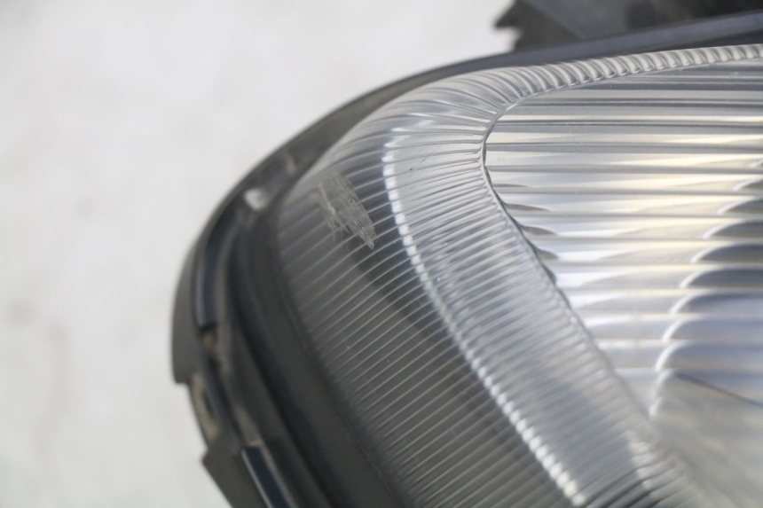 photo de PHARE AVANT DROIT SUZUKI BURGMAN 650 (2002 - 2004)