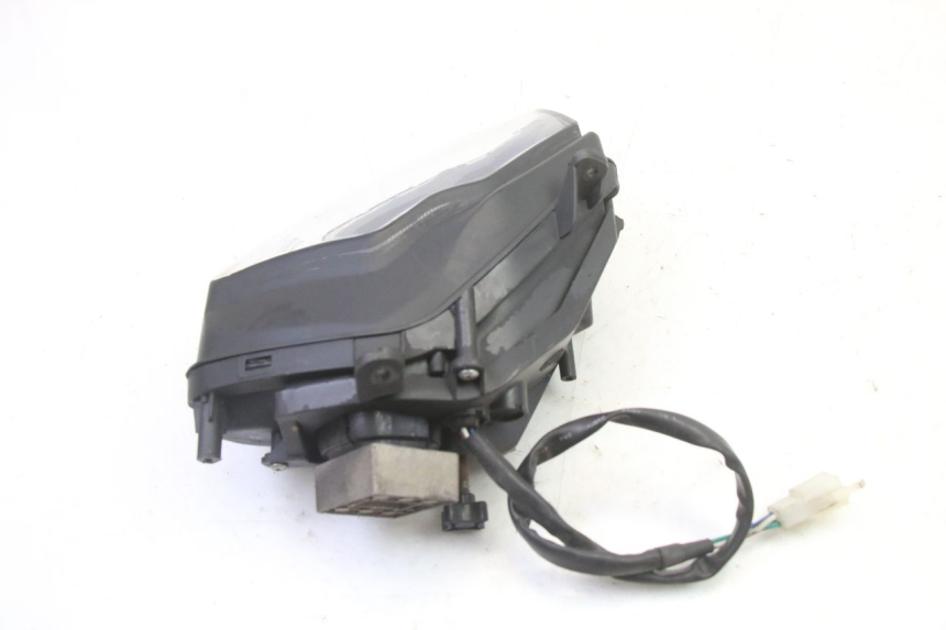 photo de PHARE AVANT DROIT ORCAL CAVARO 4T 50 (2019 - 2023)