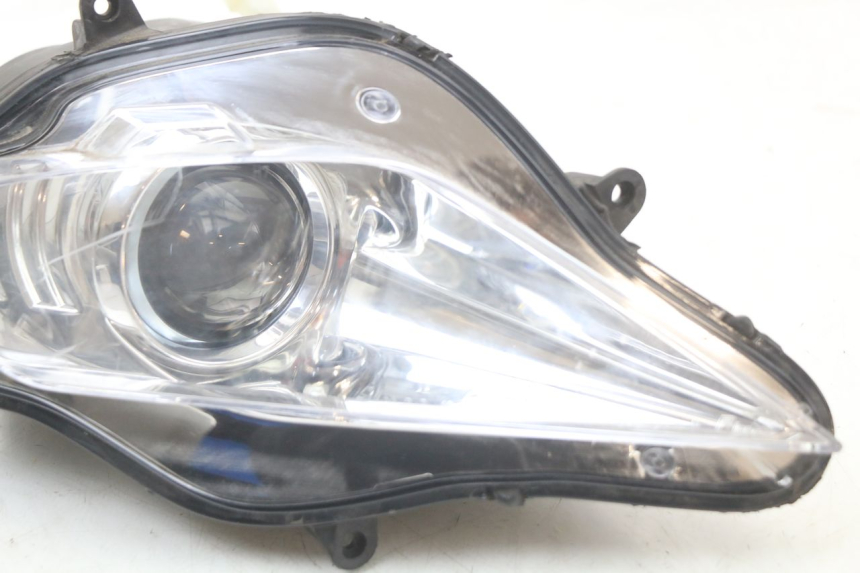 photo de PHARE AVANT DROIT PEUGEOT GEOPOLIS RS 125 (2007 - 2009)
