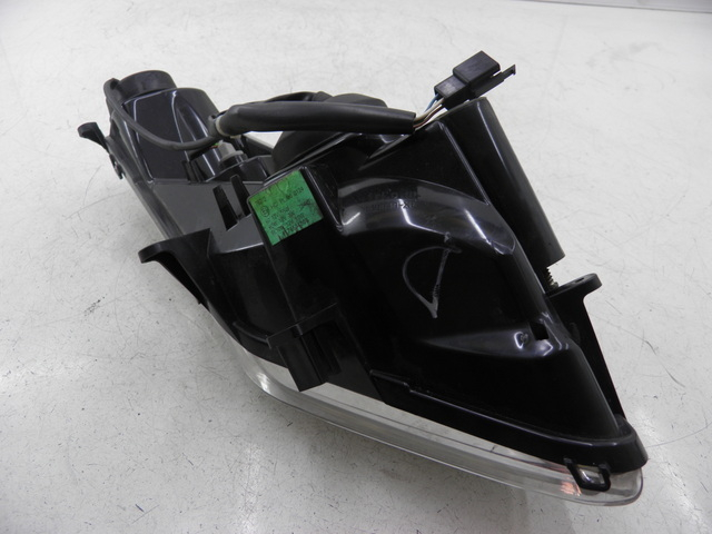 photo de PHARE AVANT DROIT PEUGEOT SATELIS 125 (2010 - 2012)