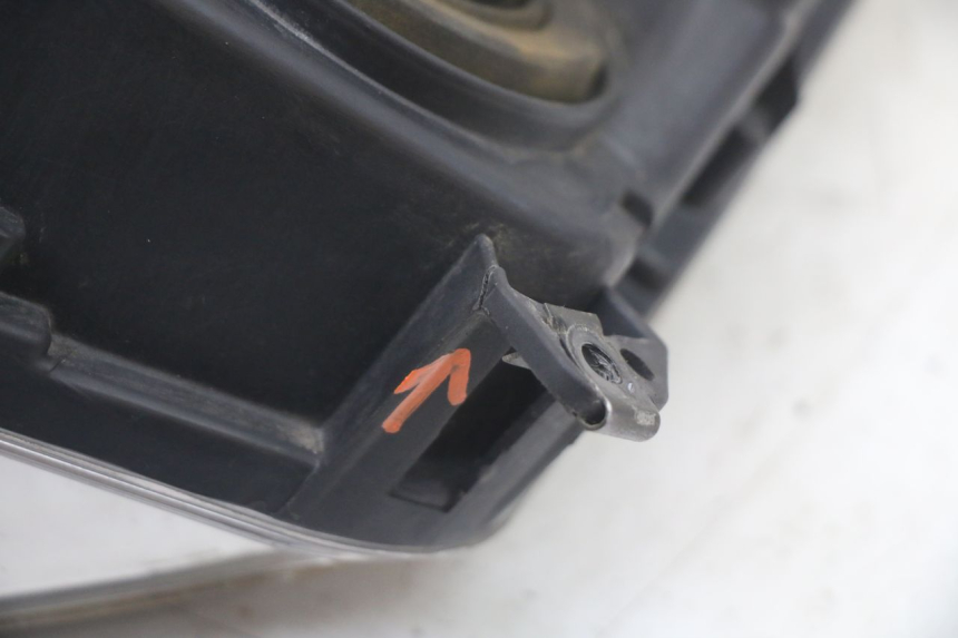 photo de PHARE AVANT DROIT PEUGEOT SPEEDFIGHT 3 LC 2T 50 (2009 - 2015)