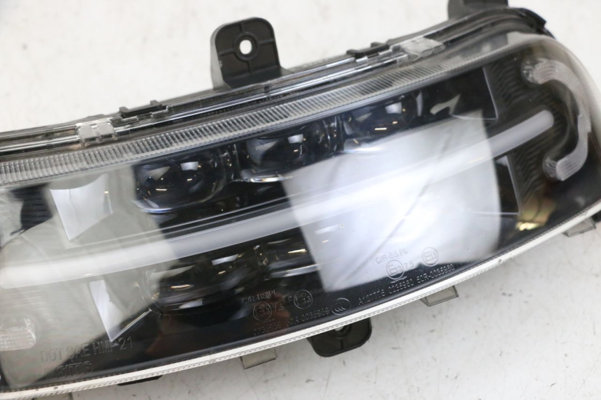 photo de PHARE AVANT SEGWAY NINEBOT E125S 1 (2022 - 2026) - Vue d’ensemble