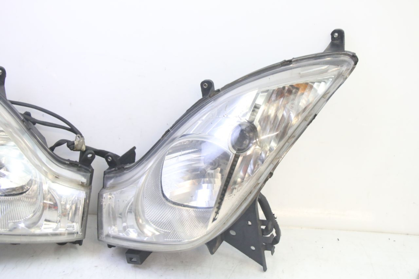 photo de PHARE AVANT HONDA FES S-WING SWING ABS 125 (2007 - 2015)
