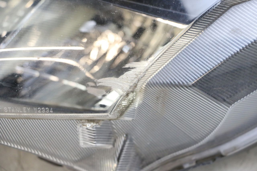 photo de PHARE AVANT HONDA FORZA 125 (2015 - 2016)