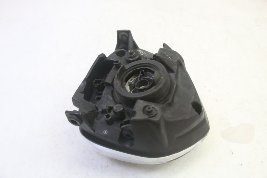 photo de PHARE AVANT YAMAHA FZ6 N FAZER 600 (2004 - 2006)