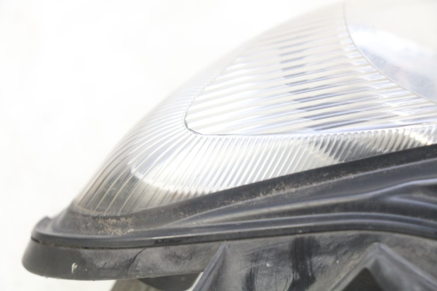 photo de PHARE AVANT GAUCHE SUZUKI BURGMAN 650 (2002 - 2004)