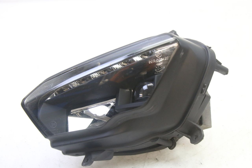 photo de PHARE AVANT GAUCHE ORCAL CAVARO 4T 50 (2019 - 2023)