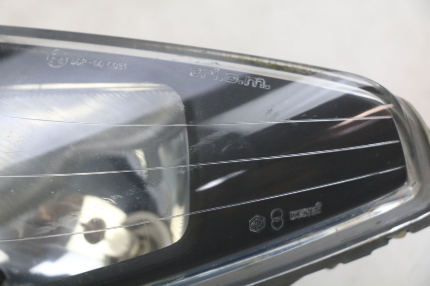 photo de PHARE AVANT GAUCHE GILERA NEXUS 125 (2007 - 2009)