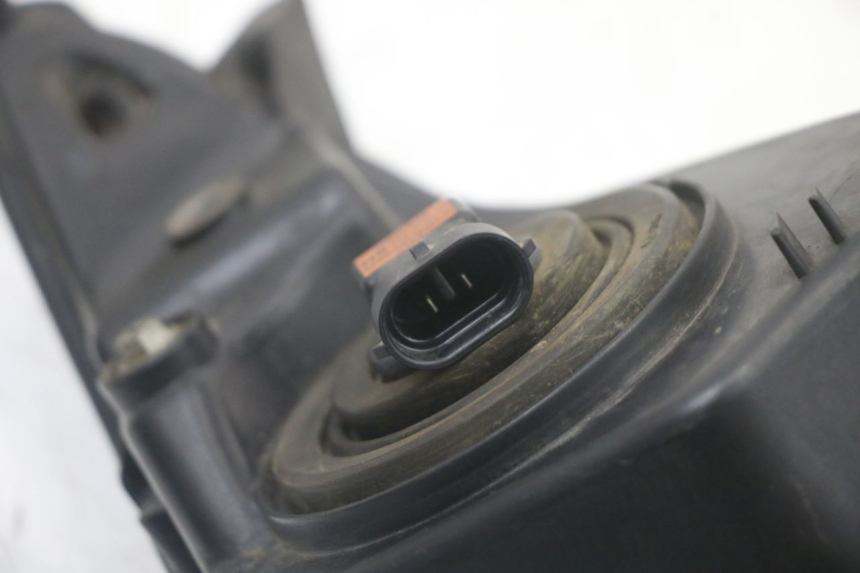 photo de PHARE AVANT GAUCHE PEUGEOT SPEEDFIGHT 3 LC 2T 50 (2009 - 2015)