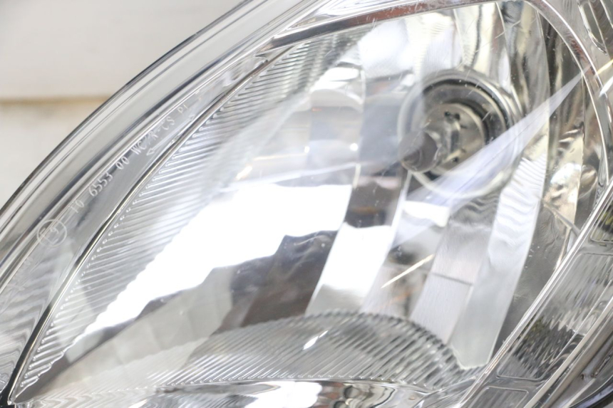 photo de PHARE AVANT GAUCHE PEUGEOT SATELIS 125 (2013 - 2018)
