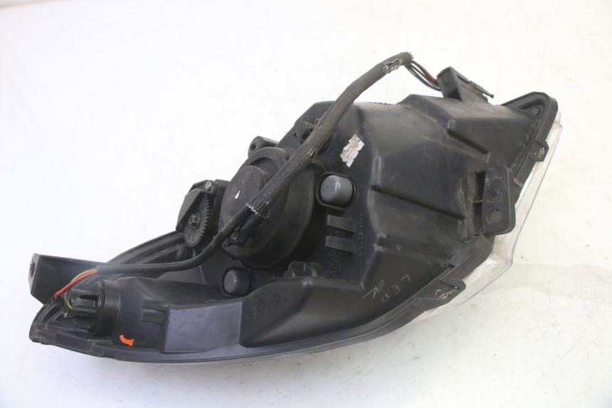 photo de PHARE AVANT GAUCHE PEUGEOT SATELIS 125 (2010 - 2012)