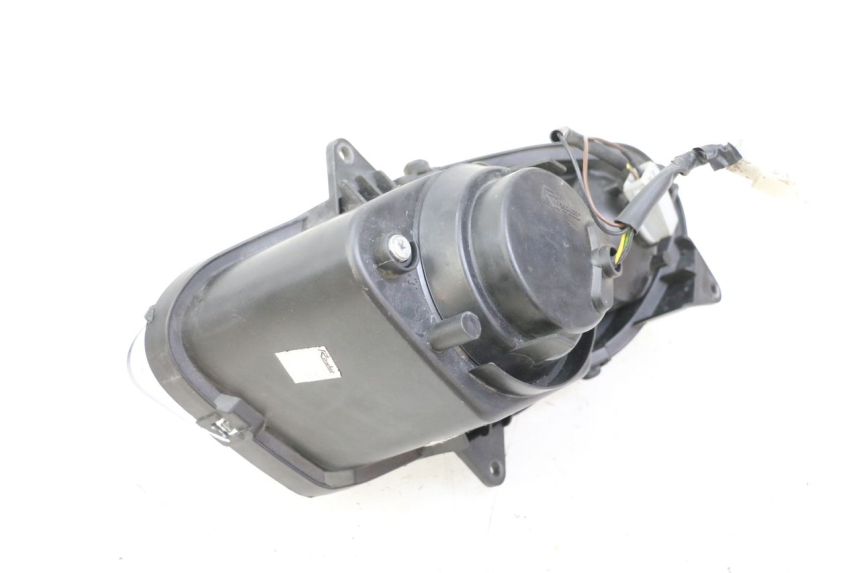 photo de PHARE AVANT GAUCHE YAMAHA TZR 50 (2008 - 2016) - Détail de la pièce