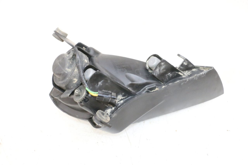 photo de PHARE AVANT GAUCHE YAMAHA YFM R RAPTOR 250 (2008 - 2014) - Autre angle de vue