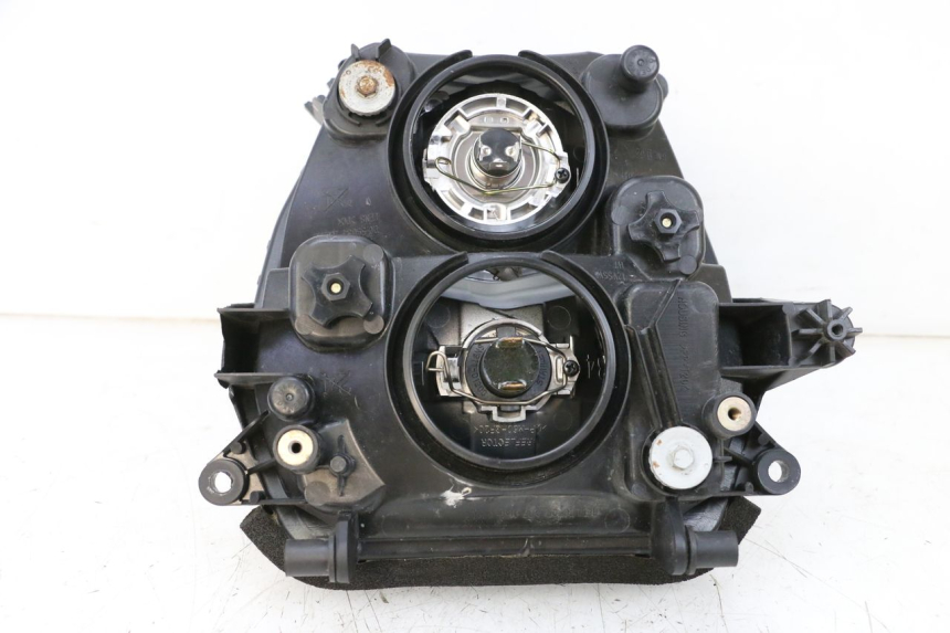 photo de PHARE AVANT SUZUKI GSXR GSX-R 1000 (2003 - 2004) - État de surface