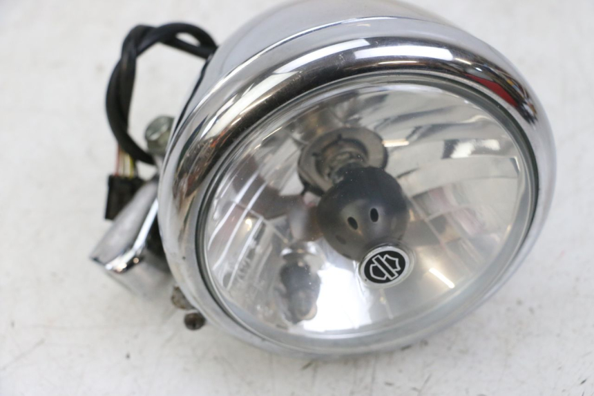 photo de PHARE AVANT HARLEY DAVIDSON SPORTSTER XL CUSTOM 883 (1999 - 2006)