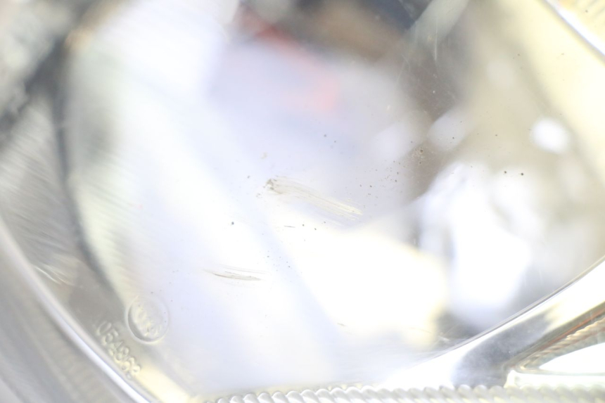 photo de PHARE AVANT PEUGEOT KISBEE 2T 50 (2010 - 2017)