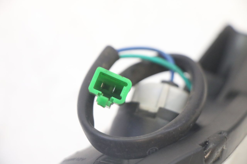 photo de PHARE AVANT PEUGEOT KISBEE 2T 50 (2010 - 2017)