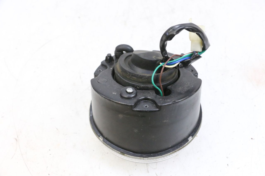 photo de PHARE AVANT JM MOTORS OLDIES GT 4T 50 (2018 - 2025) - Zoom état d’usage