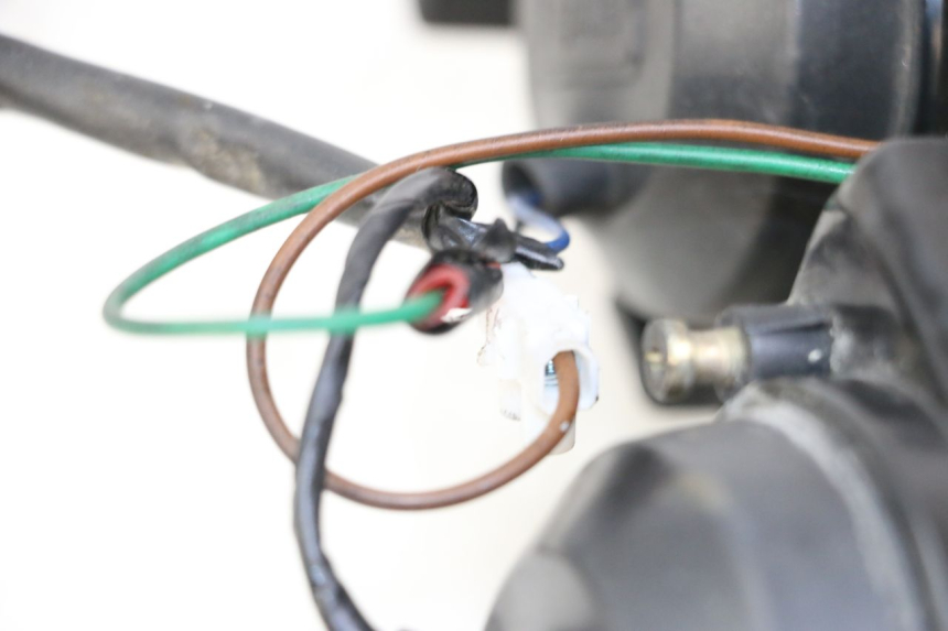 photo de PHARE AVANT APRILIA RS 50 (1999 - 2005)