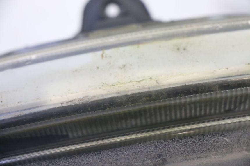 photo de PHARE AVANT JM MOTORS SANTANA EVO 50 (2024 - 2026) - Zoom état d’usage