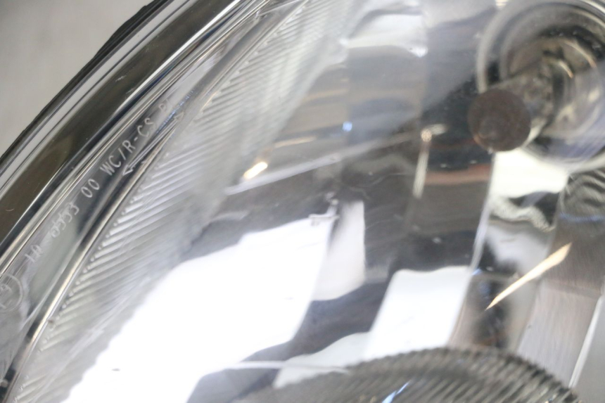 photo de PHARE AVANT PEUGEOT SATELIS 125 (2013 - 2018)