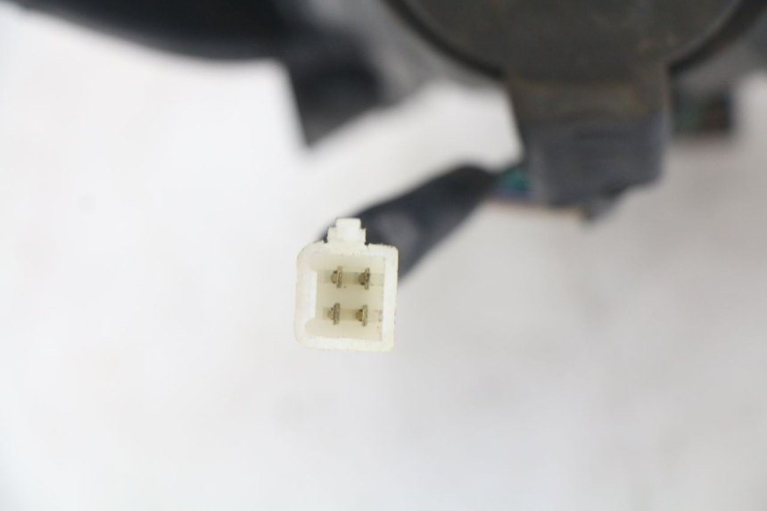 photo de PHARE AVANT HONDA SCV LEAD 100 (2003 - 2007)