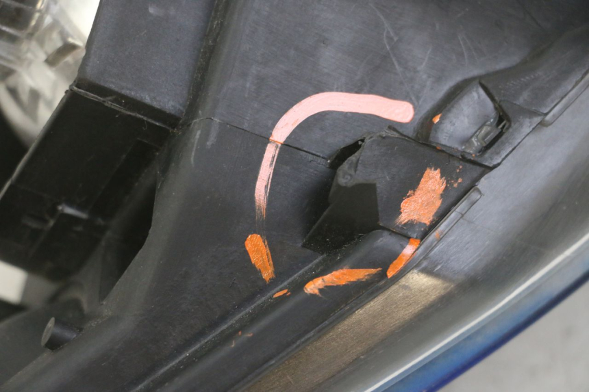 photo de PHARE AVANT PEUGEOT SPEEDFIGHT 2 LC 50 (2000 - 2009)