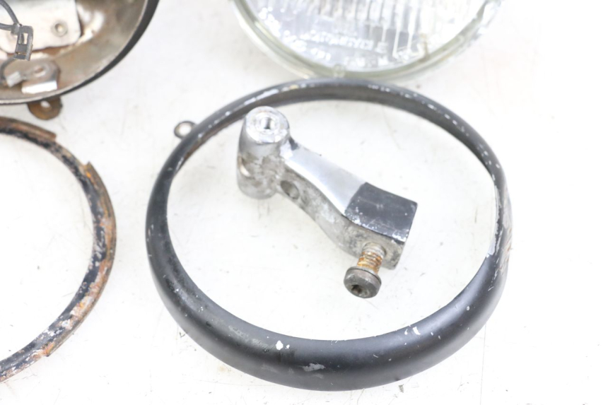 photo de Headlight HARLEY DAVIDSON SPORTSTER XL CUSTOM 1200 (2003 - 2004)