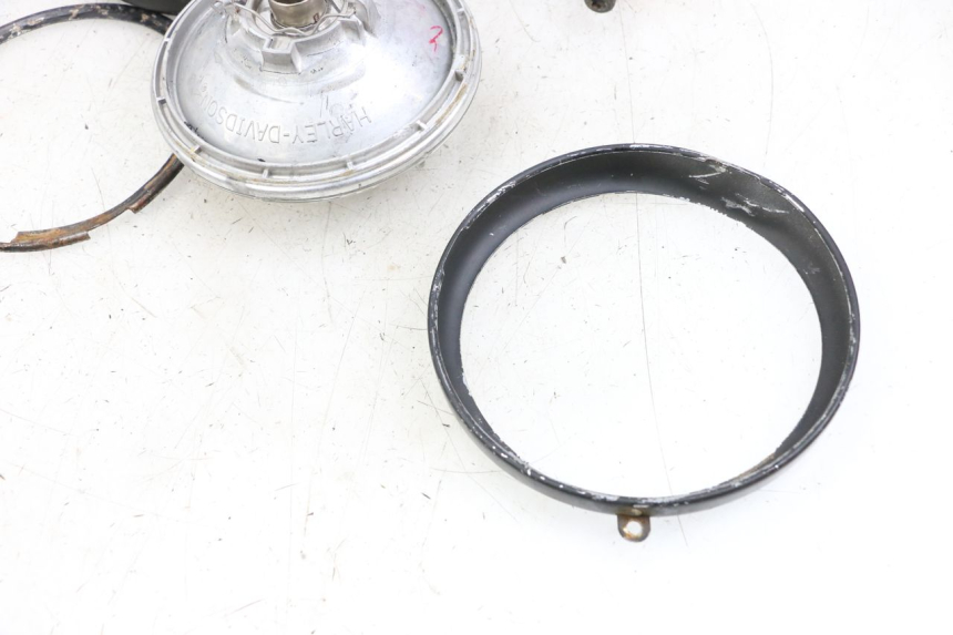 photo de Headlight HARLEY DAVIDSON SPORTSTER XL CUSTOM 1200 (2003 - 2004)